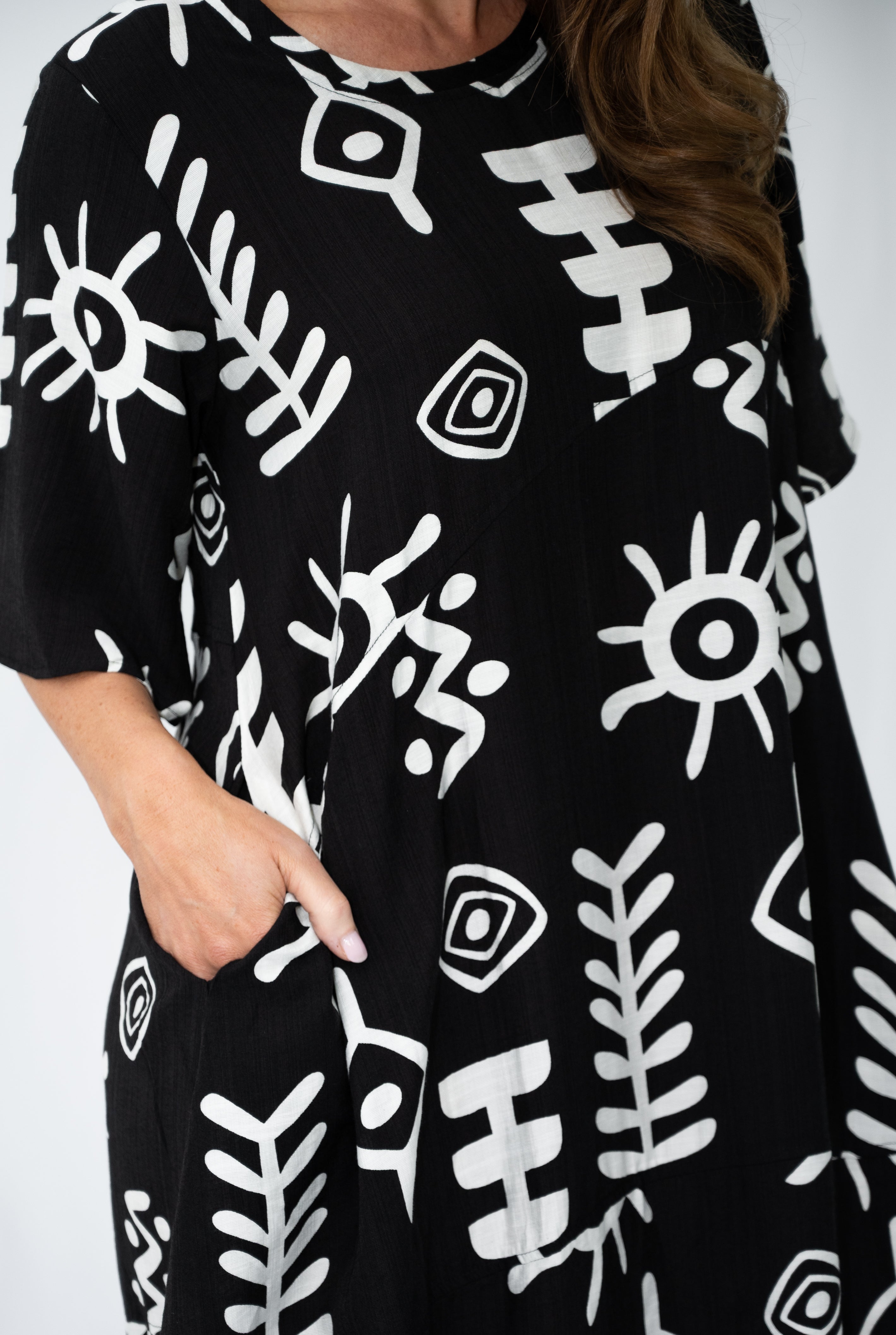 Nirvi Mono Abstract Dress