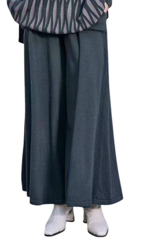 Noel Pants