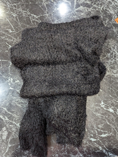 AUTN Scarf Eyelash Scarf