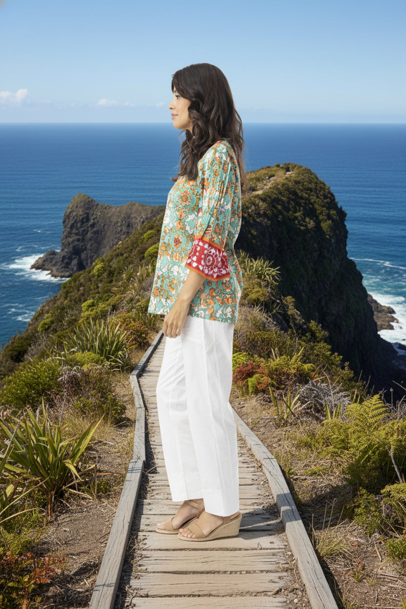 Araya Top V Flaired Sleeve