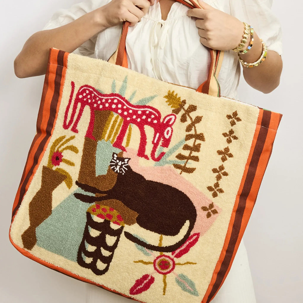 The Congo Carpet Tote Tiger Tree