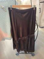 Suki Satin Skirt So in style