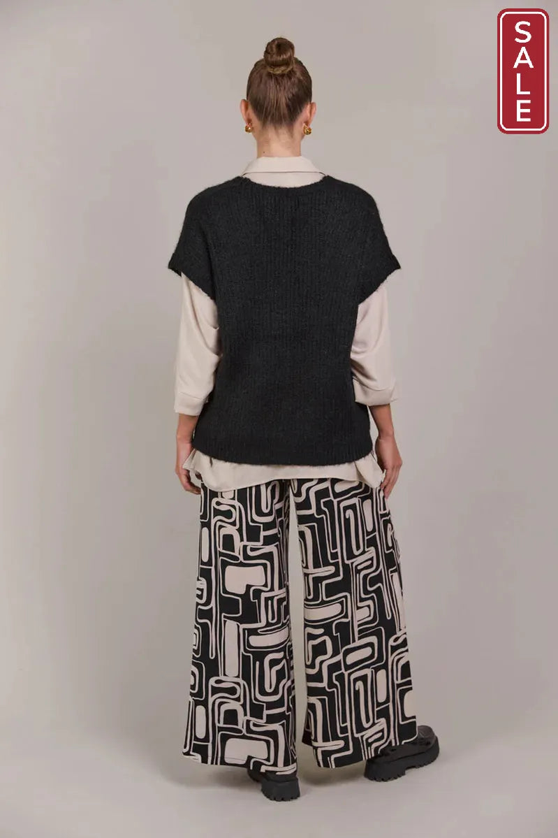 Folie Button Vest Black