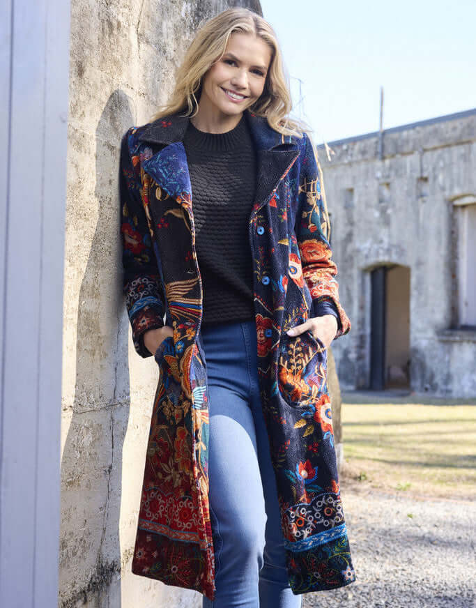Orientique Embroidery Coat Orientique