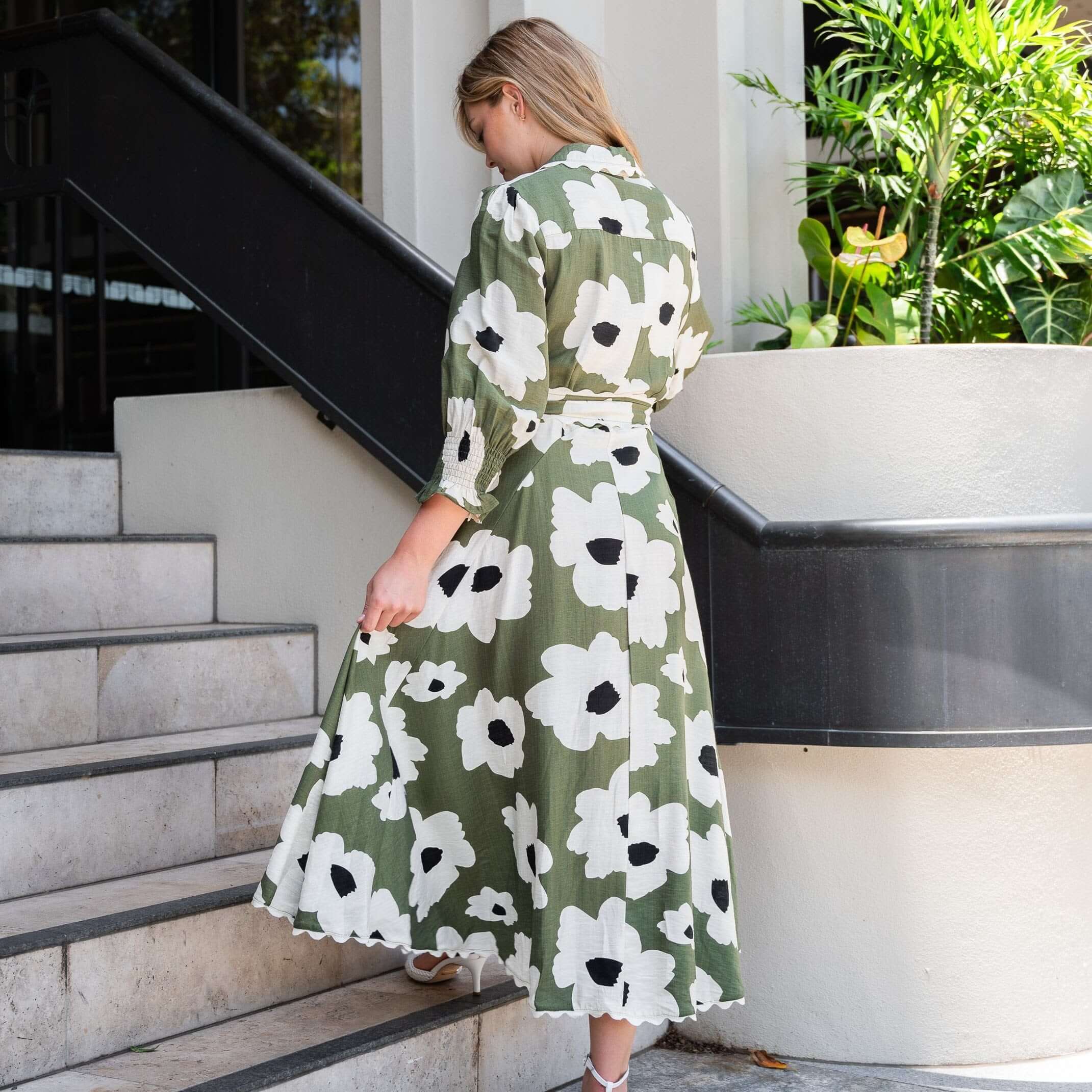 Lieke Poppy Godet  Dress So in style
