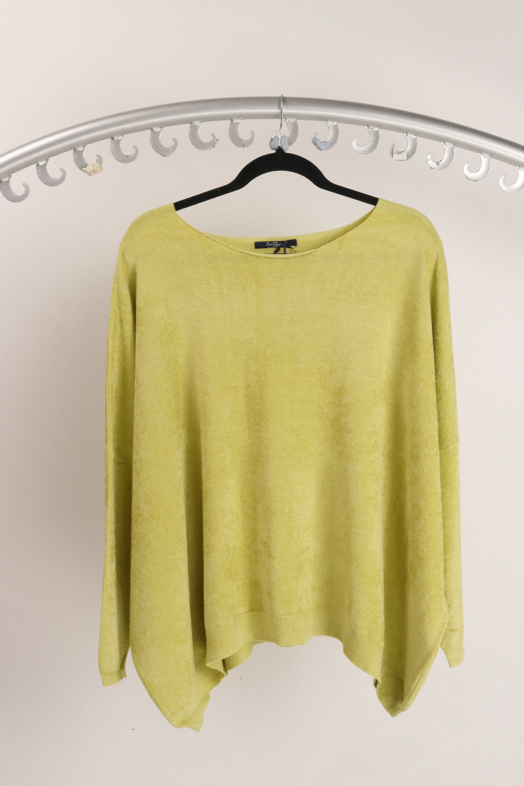 Spello Knit Wednesday Lulu
