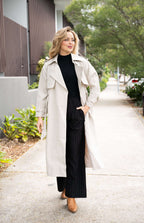 Trench Coat So in style