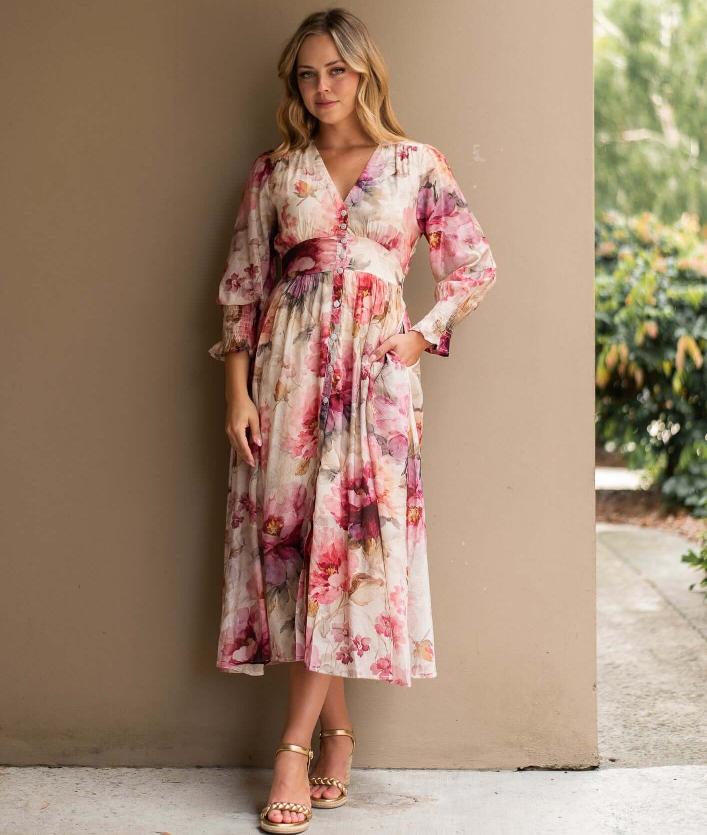 Vintage Peony Dress So in style