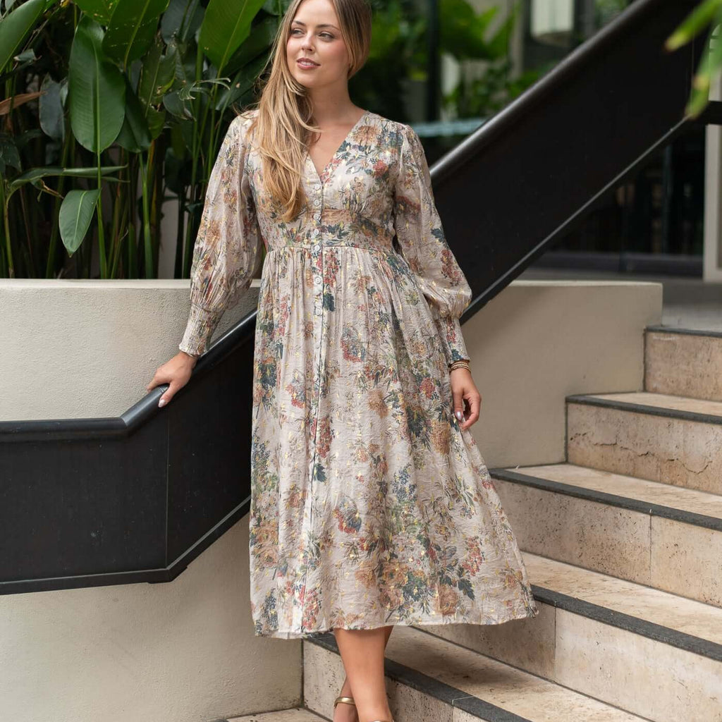 Flower Bouquet Midi Dress So in style