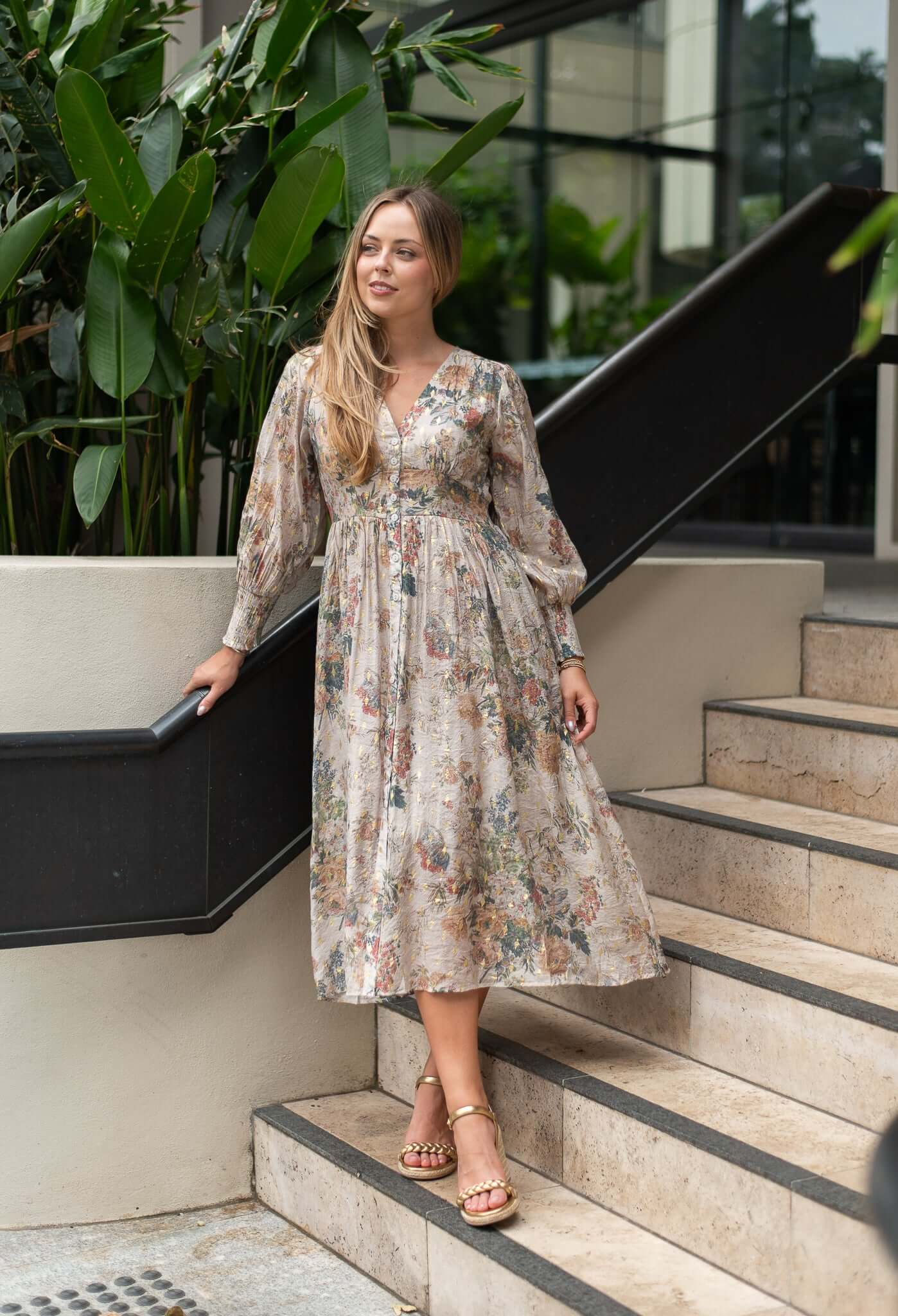 Flower Bouquet Midi Dress So in style