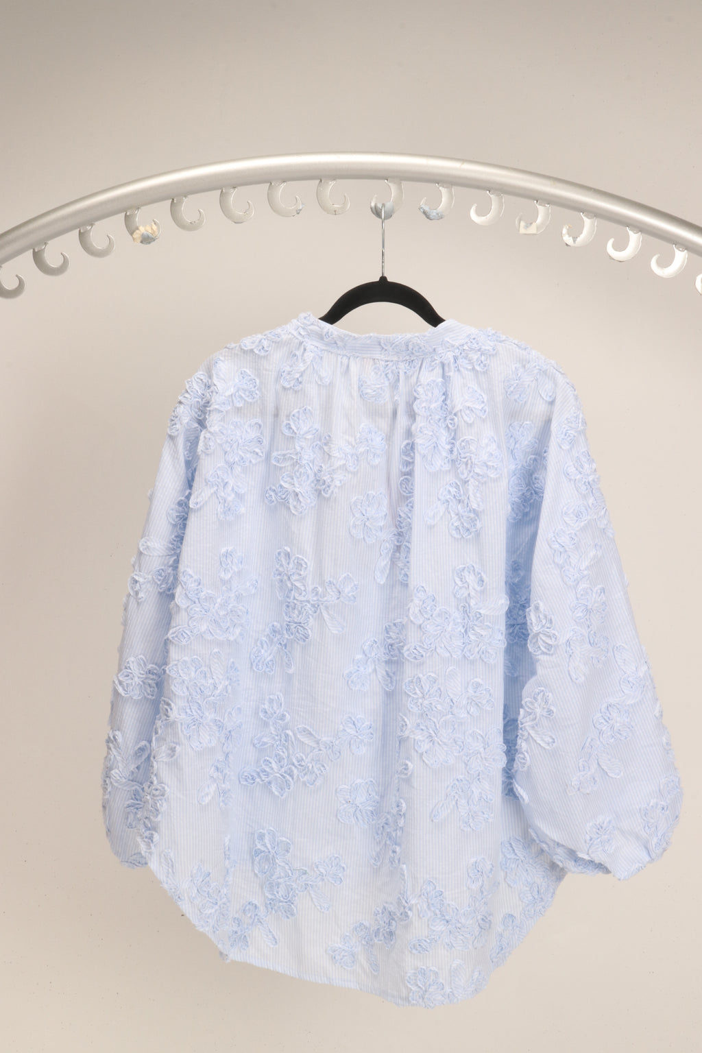 WL  Applique Cotton Top