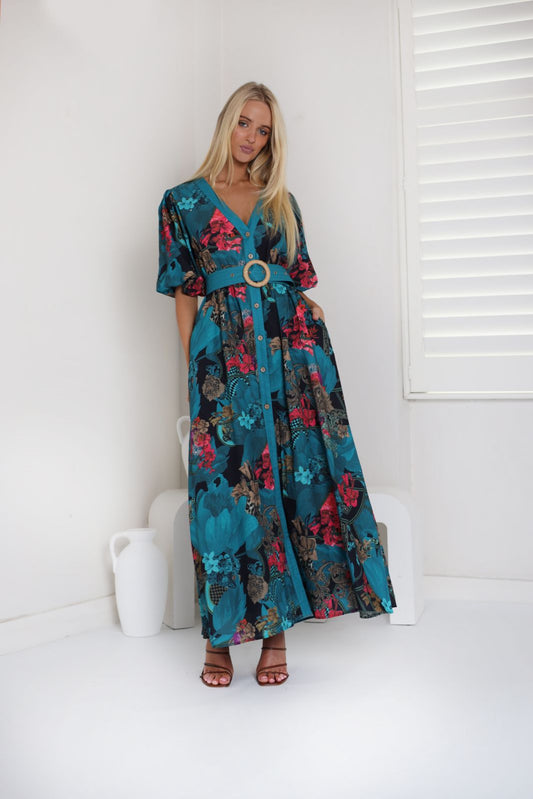Lucinda Maxi