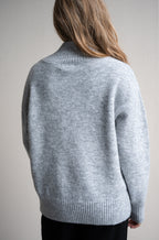 Caire High neck jumper So in style