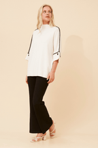 Benedita Batwing Sleeve Knit Caroline Morgan