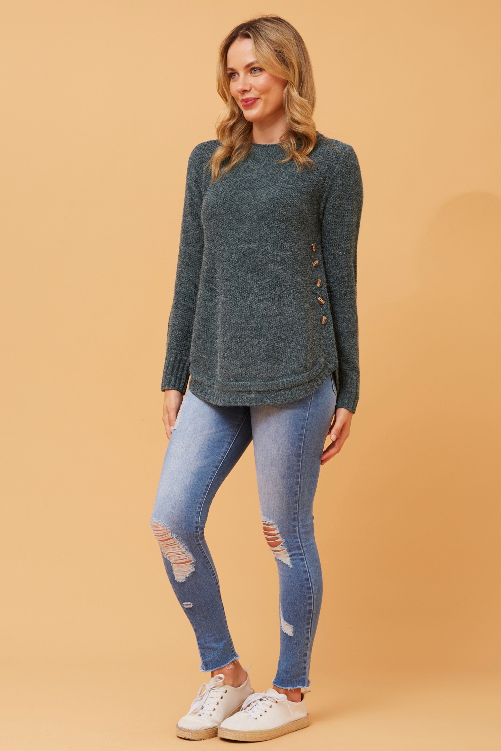 CKM Curved buttoned hem jumper
