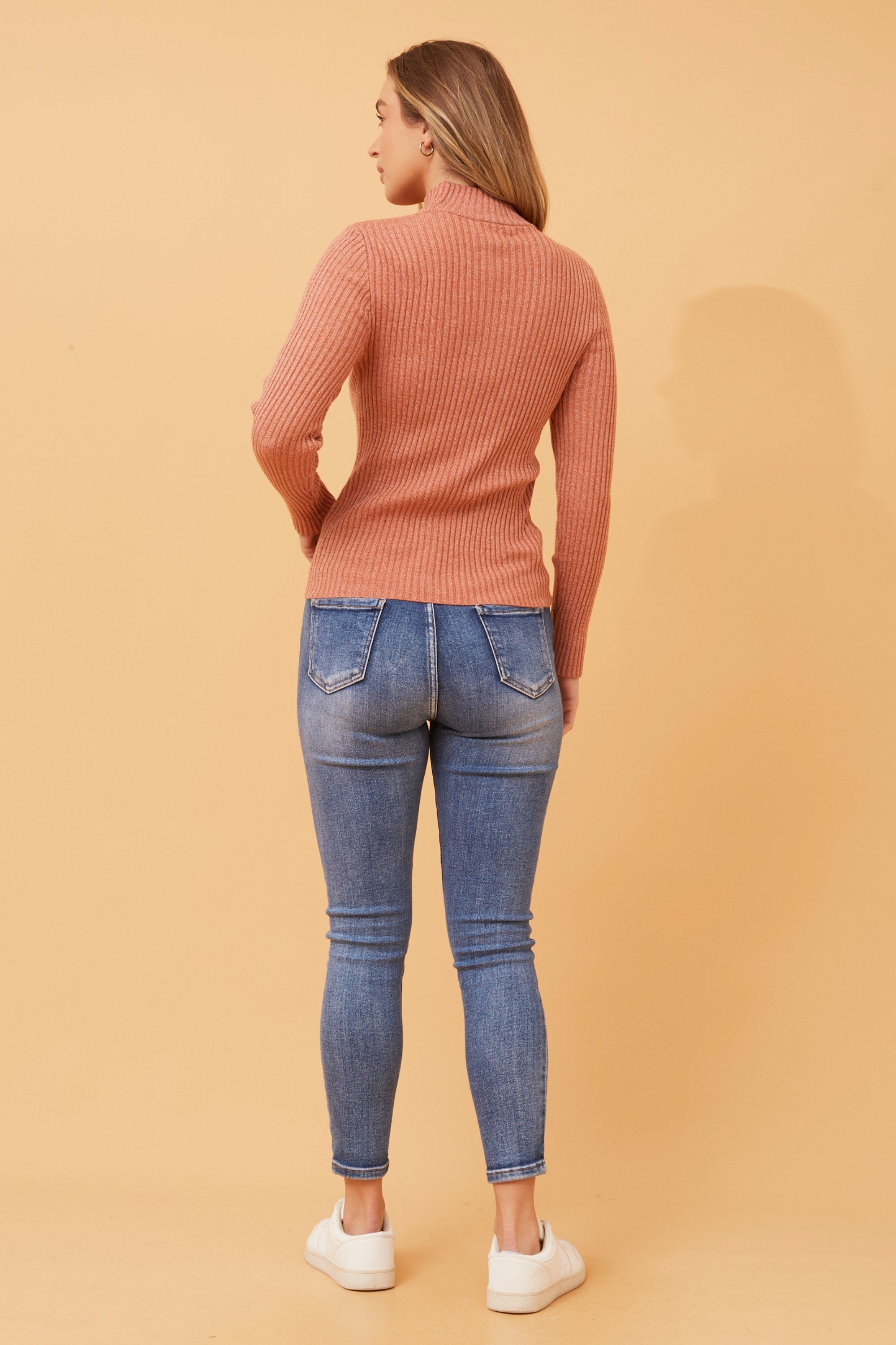 Turtleneck Rib Skivvy