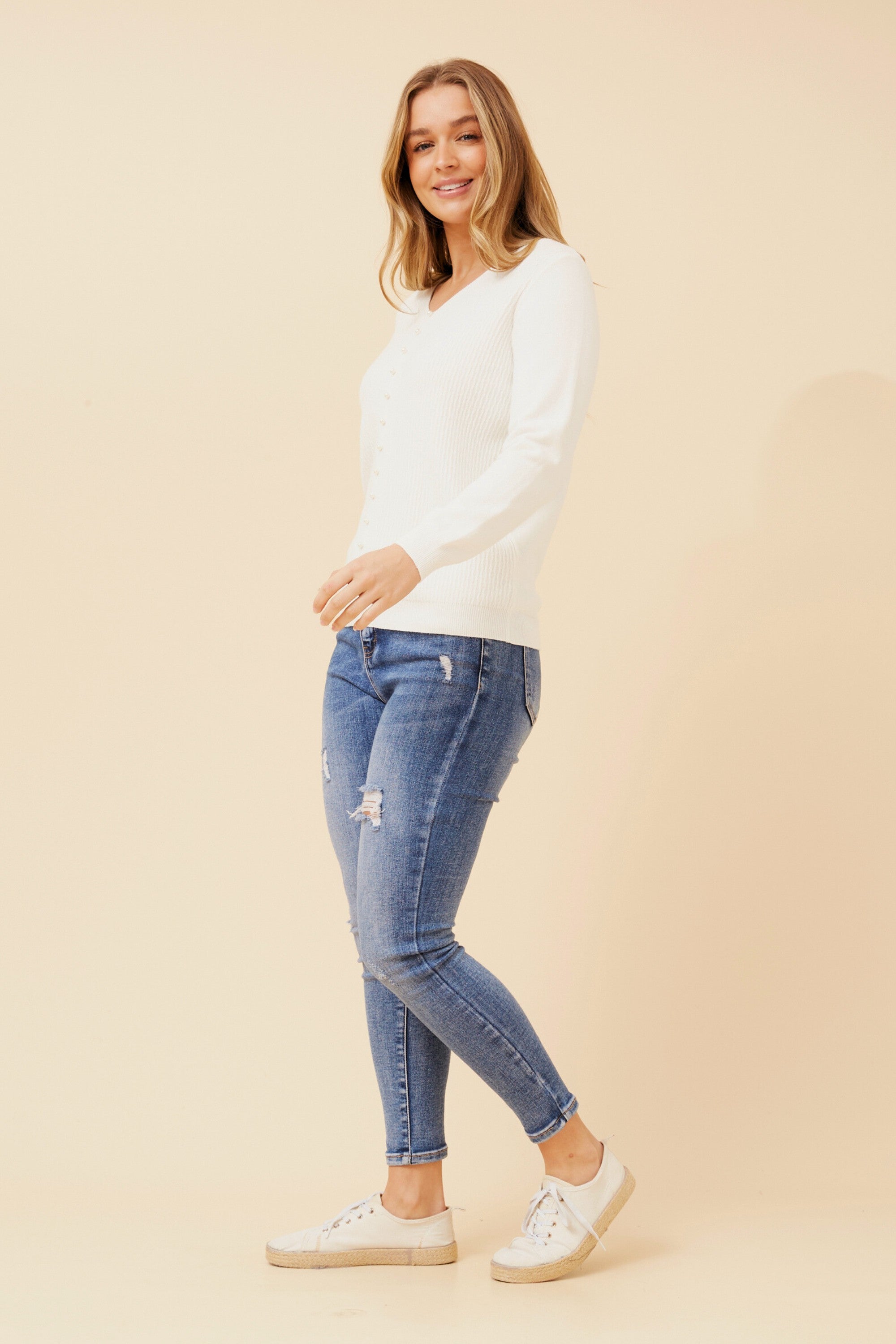 Rochelle Pearly  Cardigan style