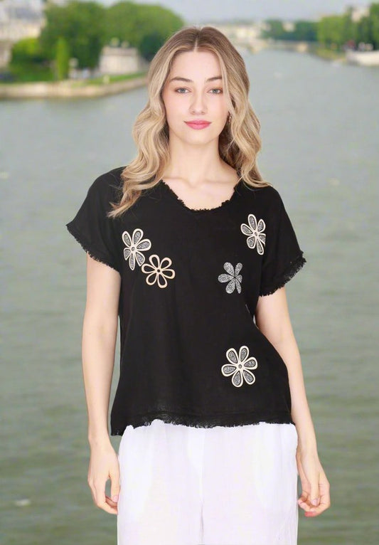 WL Sleeveless Flower Top