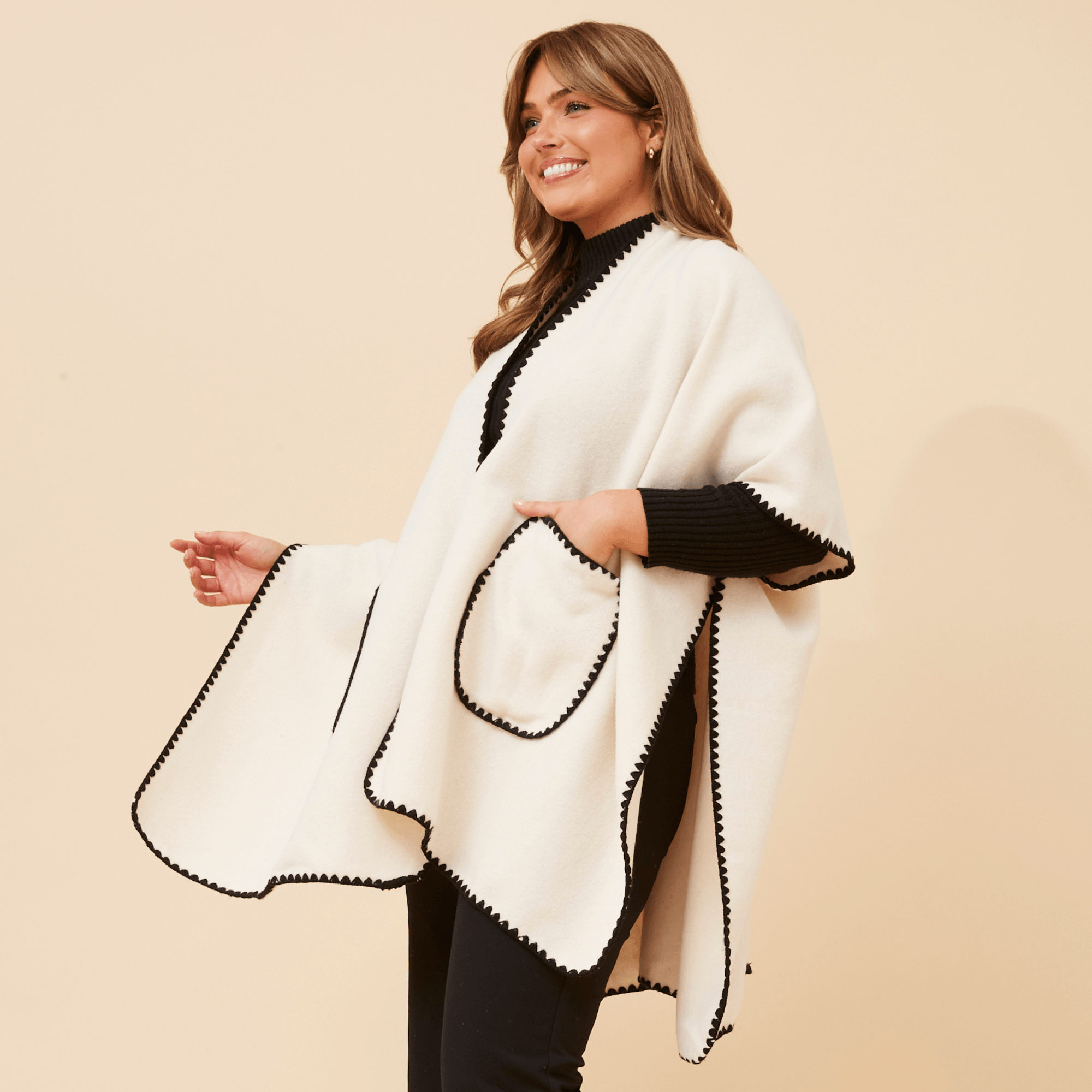 Ckm Rosannah Poncho Caroline Morgan