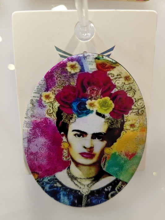 Frida Oval Brooch