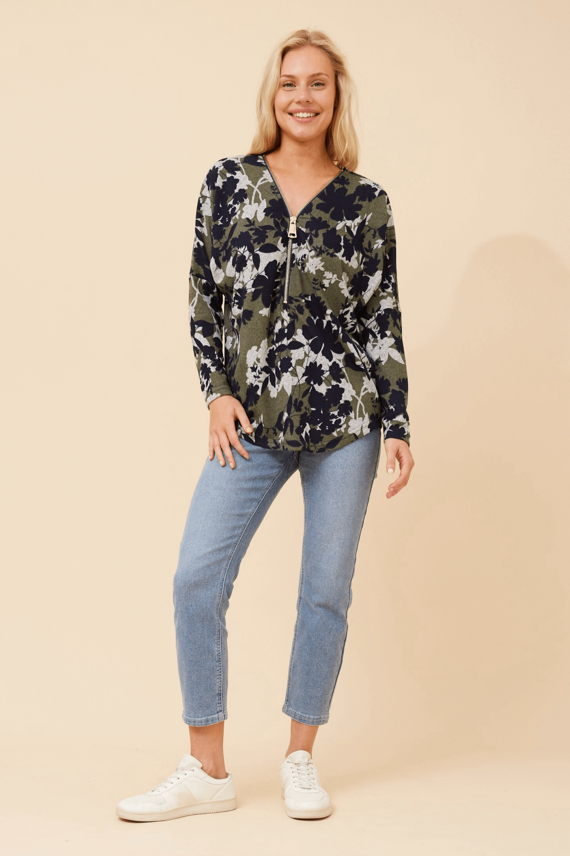 Vidonia Zip Top Caroline Morgan