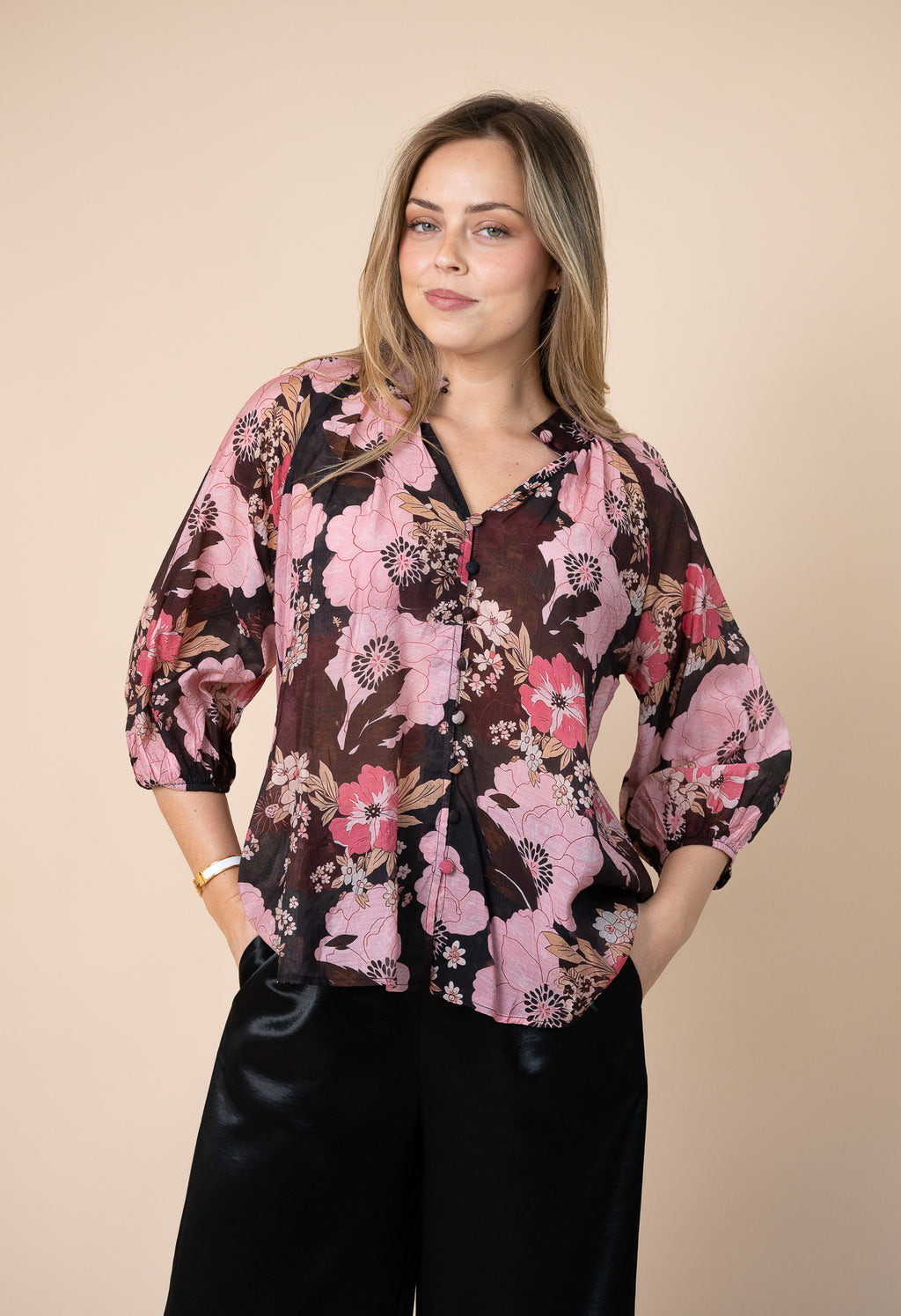 Miniya 3/4 Sleeve Blouse