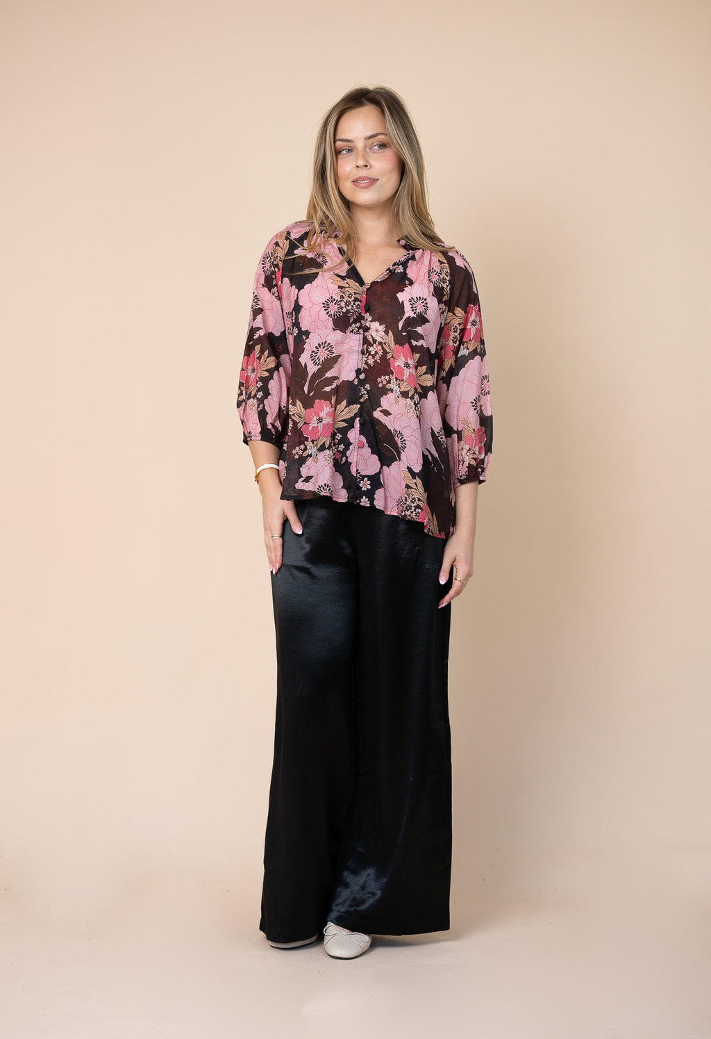 Miniya 3/4 Sleeve Blouse