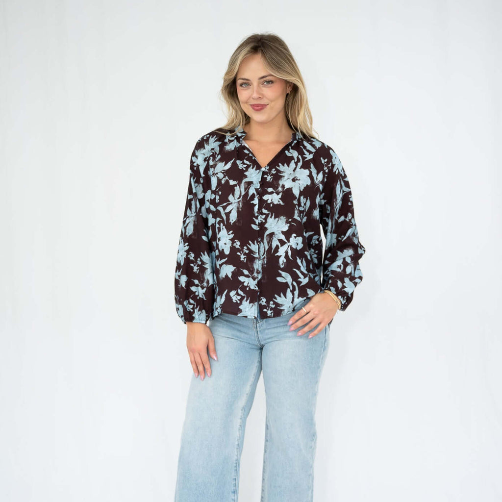 Lara Floral Blouse So in style