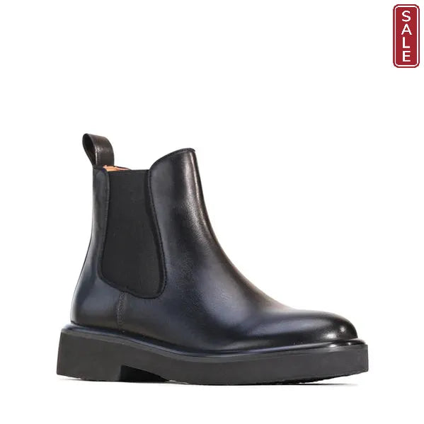 Thea Boots