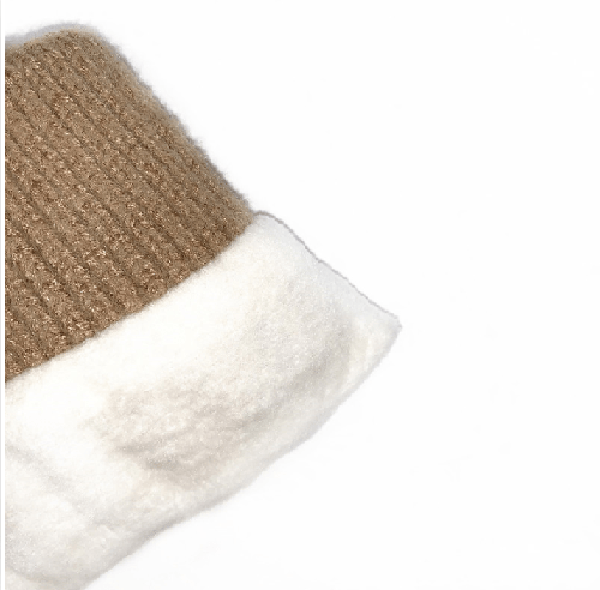 AUTN beanie Cable Pom Beanie