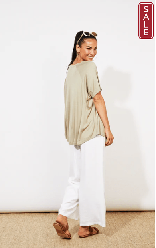 Lamu tshirt savanna sage