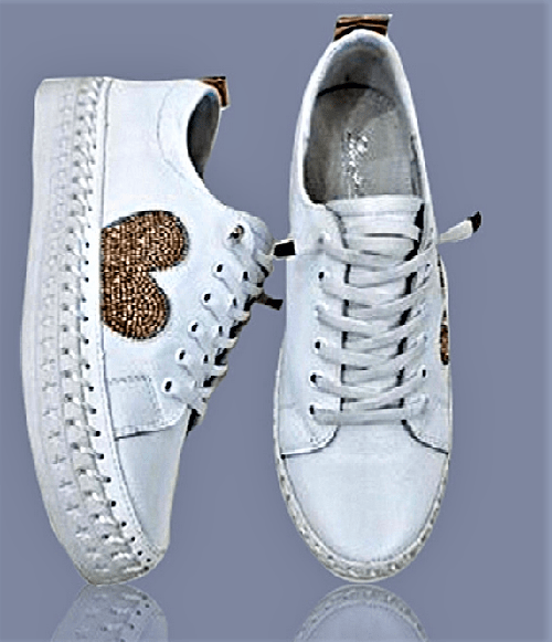 Lav-ish Sneakers Heart Sneakers- gold