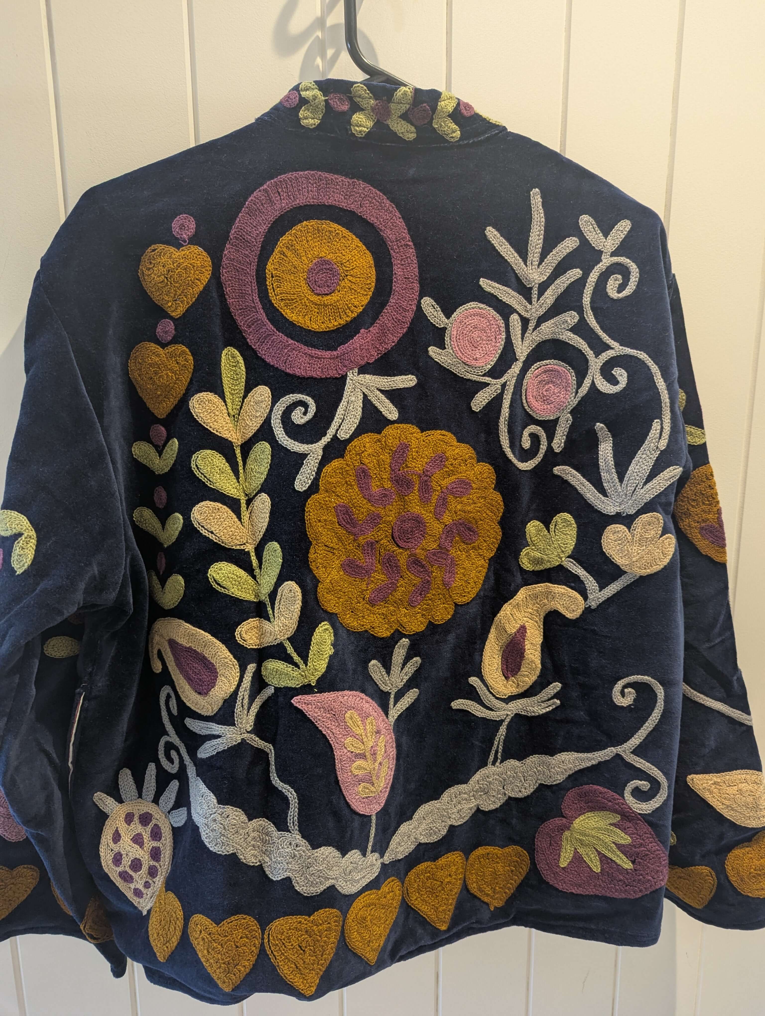 Sujami Emblem Jacket Mandala