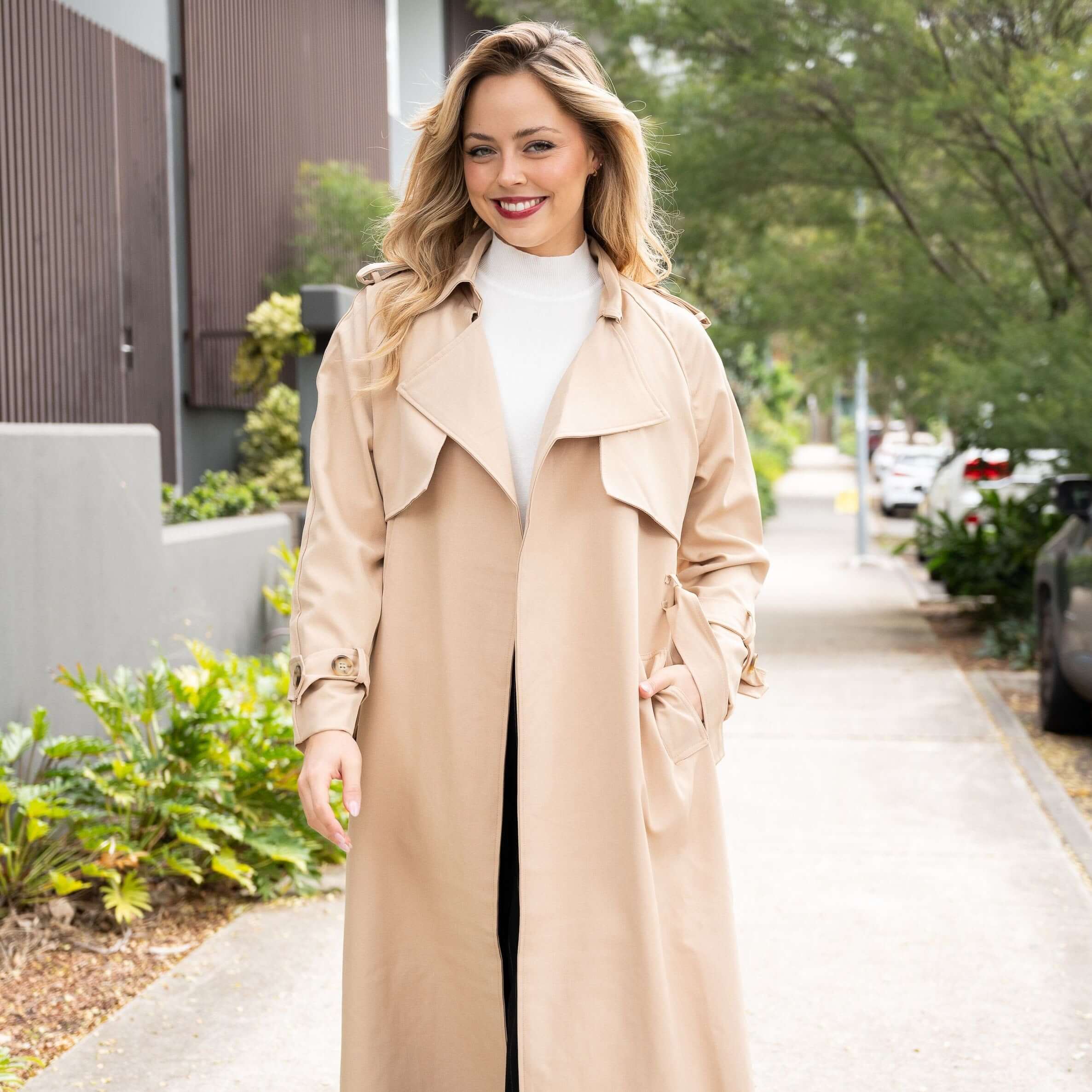 Trench Coat So in style