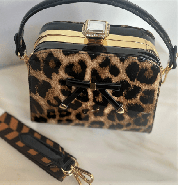 vera may Bag Leopard Sadria patent evening bag