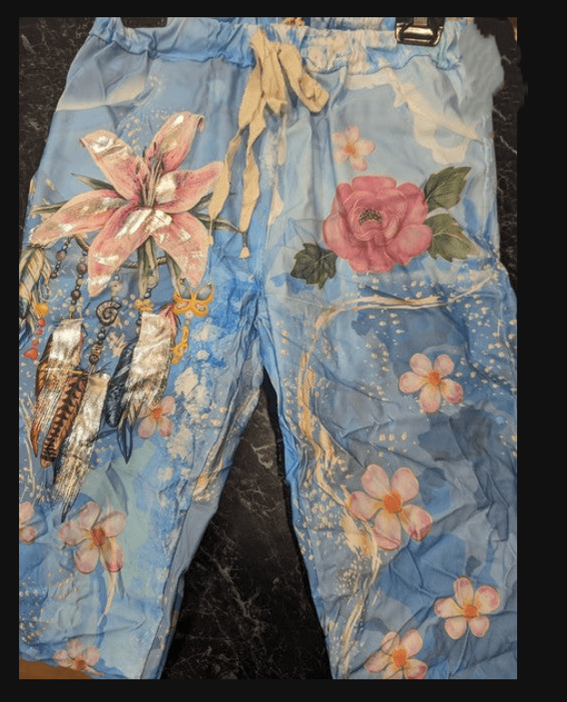 Wednesday Lulu pants Feathers & Flowers Pants