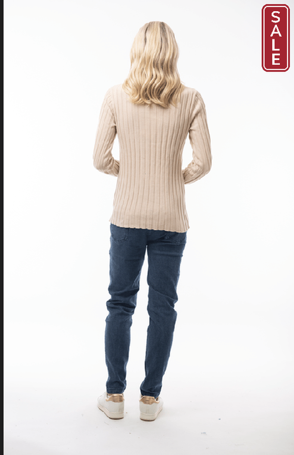 orientique knitwear Rolled Turtle neck chalk